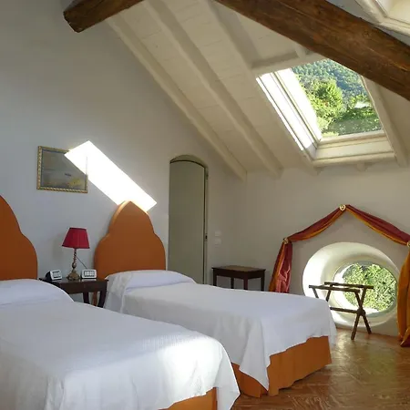 Sleeps 14 Pool Air Con Wifi 블레비오